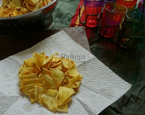 Breadfruit chips | Readoo India