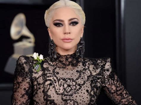 Lady Gaga revela que ficou grávida após ter sido estuprada Folha do ES