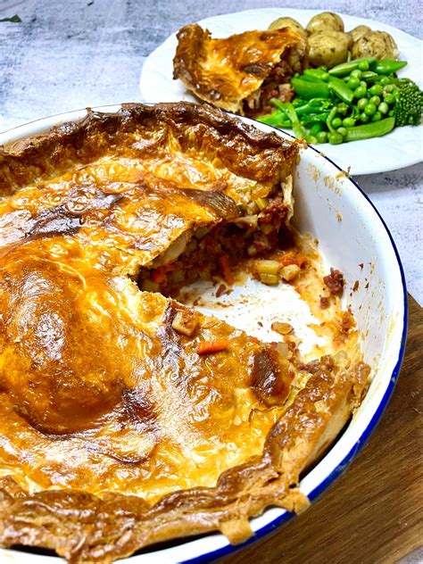 Corned Beef & Potato Pie - Best Recipes UK