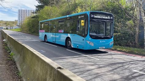 Arriva Beds Bucks On Route A Leaving Luton For Dunstable Shorts