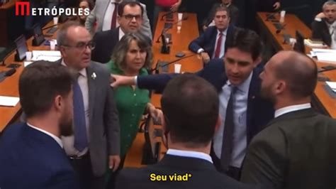 Eduardo Bolsonaro Parte Para Cima De Deputado “facada Teu C Viado” Metrópoles