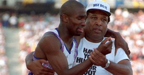 Pause Rewind Play Injured Derek Redmond Completes 400m Race At 1992