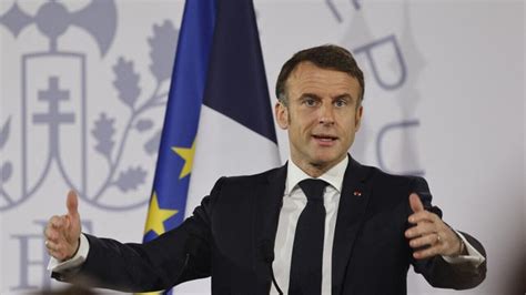 Malijet France La loi immigration promulguée par Emmanuel Macron