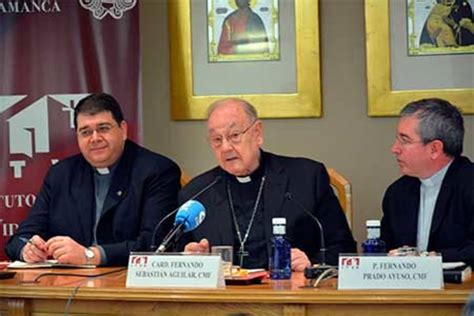 El cardenal Sebastián en un coloquio sobre la familia en el Instituto