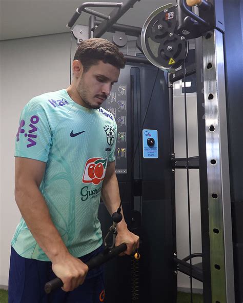 Veja Fotos Do Treino Regenerativo Da Seleção Brasileira Desta Segunda