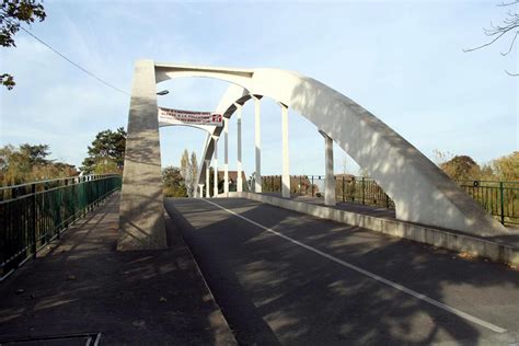 Pont de l île Migneaux Poissy 1932 Structurae