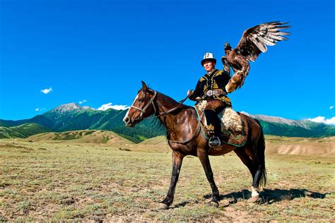 Découvrez les randonnées à cheval en Kirghizie Cheval d Aventure