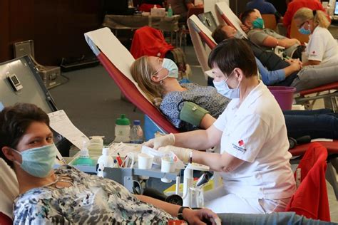 Blut Spenden Und Damit Leben Retten