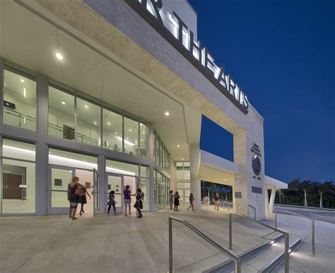 Mif Photo Gallery Of Miami Country Day School Center For The Arts