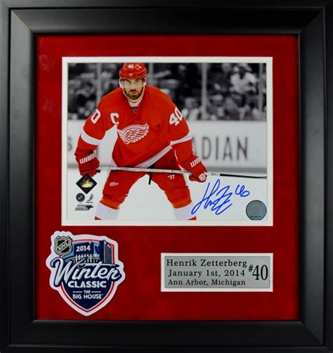 Henrik Zetterberg Signed Detroit Red Wings X Photo Framed With