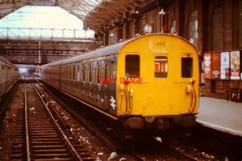 Photo Br Sr Class 205 Hampshire Demu No 1106 At Victoria On With Another Set £2 00 Picclick Uk