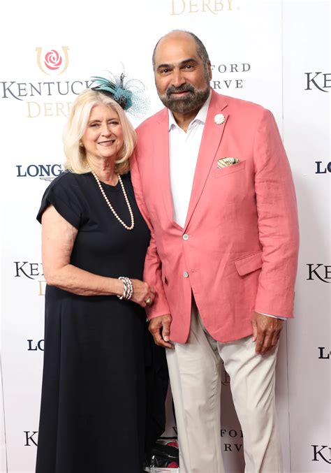 What Do We Know About Franco Harris Wife The Artistree