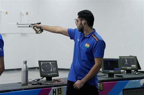 Shooter Vijayveer Sidhu Clinches 17th Paris Olympics Spot For India