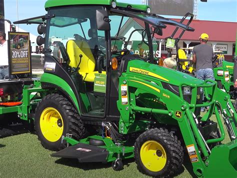 John Deere Tractors – Tractor Universe