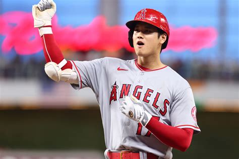 【mlb】大谷翔平、投打で記録破りのひとり舞台 自身の決勝2点タイムリーで連敗ストップの8勝目 Spread