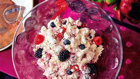 Eton Mess Aux Fruits Rouges Facile D Couvrez Les Recettes De Cuisine