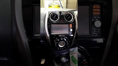 Nissan Note Versa Stereo Console And Center Dash Removal Youtube