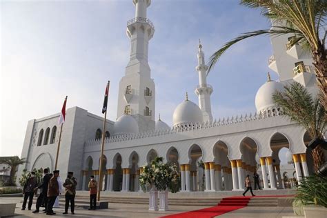 Fakta Tentang Masjid Agung Sheikh Zayed Di Solo Jawa Tengah Wisatahits