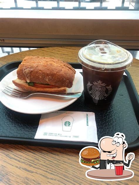 Menu at Starbucks cafe, Seoul, 19 Choui-ro