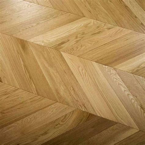 China Cheap High Grade Natural Oiled Chevron Parquet Flooring Suppliers ...