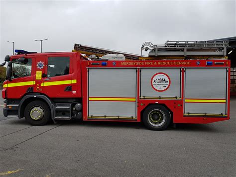 Dk Eer Merseyside Fire Rescue Service Station Old Swan Flickr