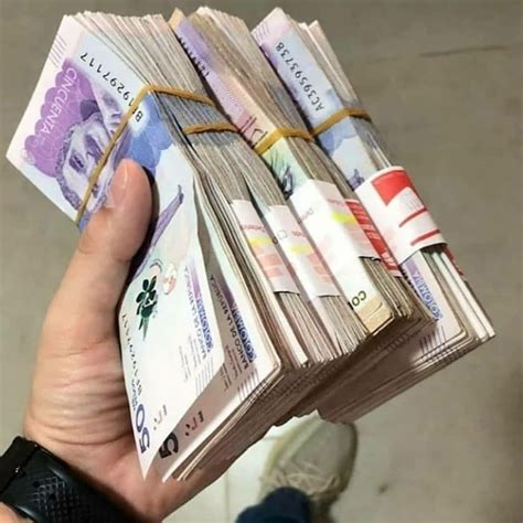 Pin en Salvări rapide Montones de dinero Tablero de sueños Fajos de