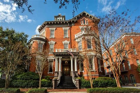 20 Best Hotels in Savannah, GA (Luxury, Boutique, Charming)