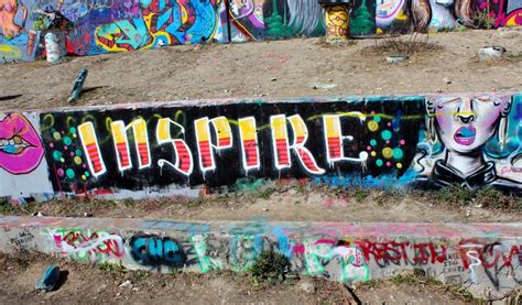 Pin By Natalie Britten On Inspiration Graffiti Inspiration