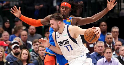 Luka Doncic S Big Night Powers Dallas Mavericks Past Okc Thunder Athlon Sports