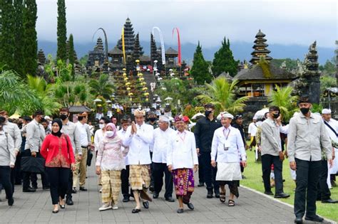 Presiden Resmikan Fasilitas Kawasan Suci Pura Agung Besakih