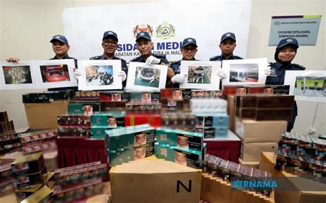 BERNAMA LELAKI SINGAPURA ANTARA 31 INDIVIDU DITAHAN TERLIBAT AKTIVITI