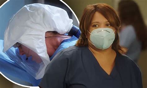 Grey S Anatomy Honors Covid Patients With A Powerful Tribute To The