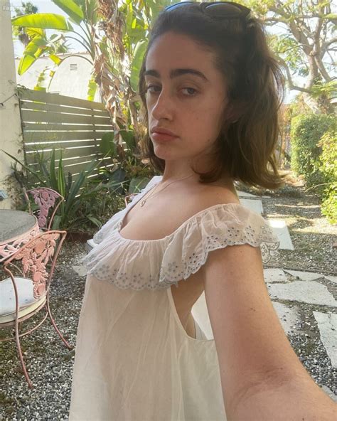 Rachel Sennott Nude Sexy Collection Photos TheFappening