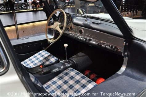 The interior of the Mercedes Benz 300SL | Torque News