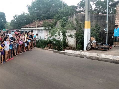 G1 Casal Morre Após Bater Motocicleta Em Poste No Sul Do Tocantins