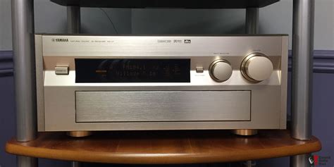 Yamaha Rx V1 Av Receiver In Mint Condition Rare Champagne Color For