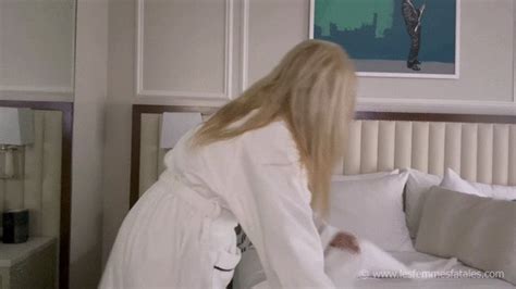 What A Way To WAke Up NYC Hotel Battle The Evil Dr Putz Vs The Golden Avenger Femdom Babe