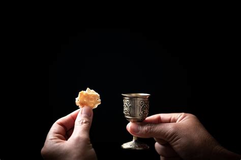 L eucharistie Est Un Sacrement Institué Par Jésus Lors De La Dernière