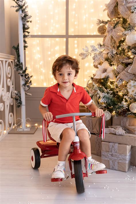 Thiago Arancam Faz Ensaio De Natal Os Filhos E A Esposa