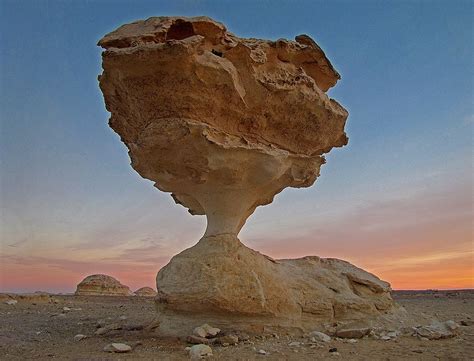 Wind Erosion Pillars In The White Desert Egypt Chicago Travel