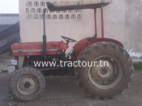 À Vendre Tracteur Massey Ferguson 135 Sans Carte Grise