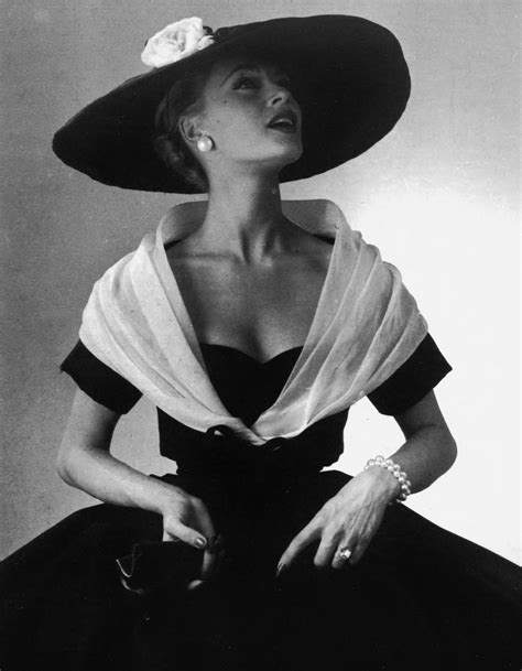 Dior Black Silk Faille Cocktail Dress With White Fichu 1955 Estilo Vintage Fotografia De