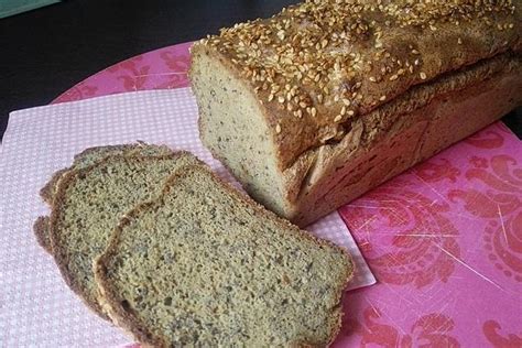 Low-carb Bread with Soy Flour and Psyllium Husks