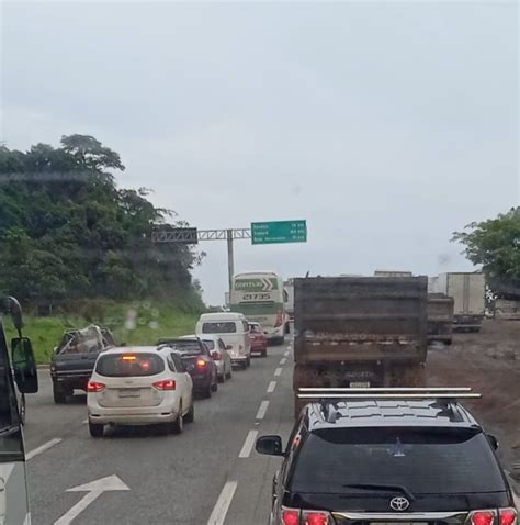 Homem Rouba Caminh O Tomba O Ve Culo E Morre Na Br Em Sabar