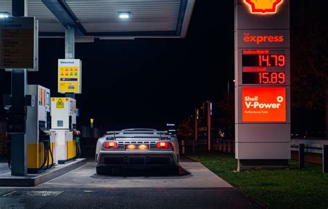 Wallpaper Bugatti Rear View Gas Station Bugatti Eb Gt Eb For