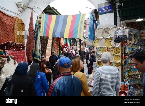 Tunis Souk Hi Res Stock Photography And Images Alamy