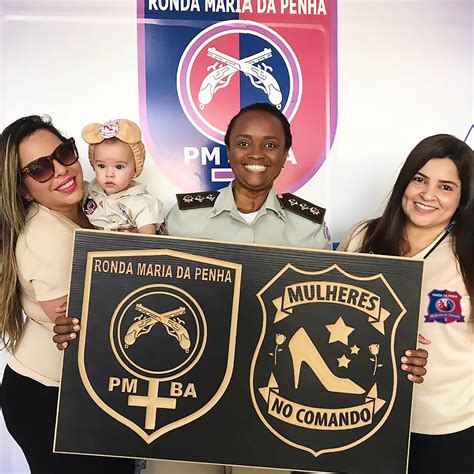 Bloco Mulheres No Comando Homenagear A Pol Cia Militar Da Bahia E A