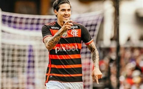 Pedro Treina E Retornar No Confronto Diante Do Corinthians