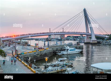 Lover Bridge Of Tamsui In New Taipei City Taiwan At Sunset Stock Photo