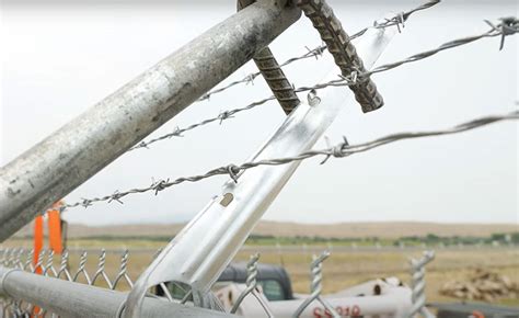 Step By Step Guide To Intsall Barbed Wire On Top Of Chain Link Fence